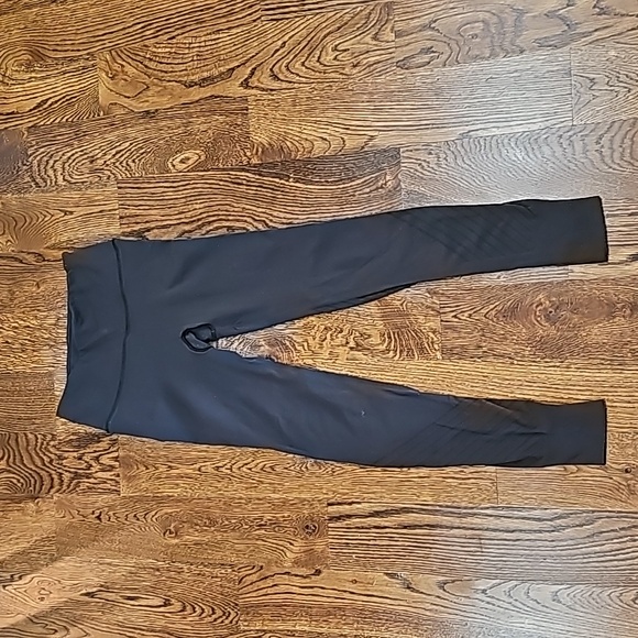 LULULEMON Reveal Tight - Picture 2 of 12